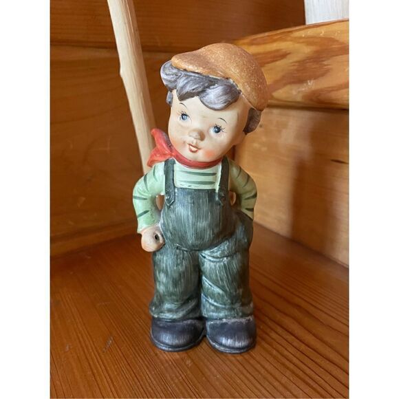 Vintage JAPAN Hummel-Look Hand Painted Standing Boy Figurine - Picture 1 of 4